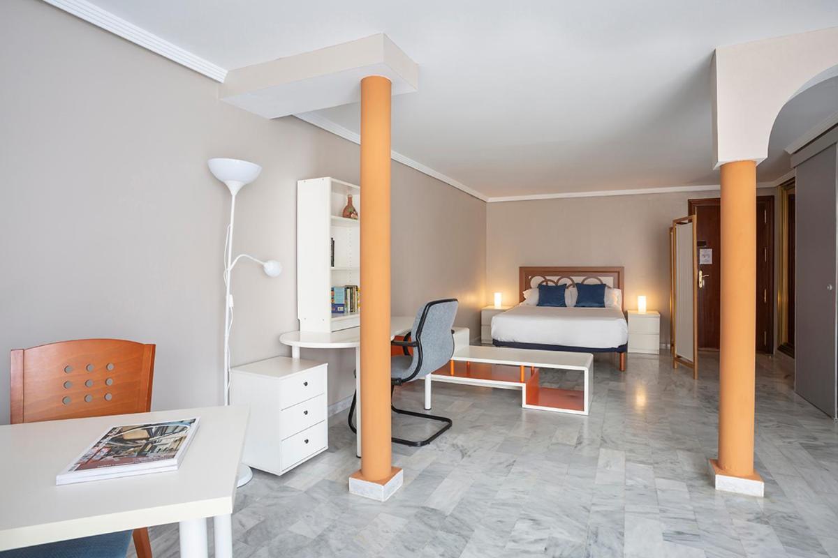 Francos 3 Sevilla Urban Apartment Экстерьер фото